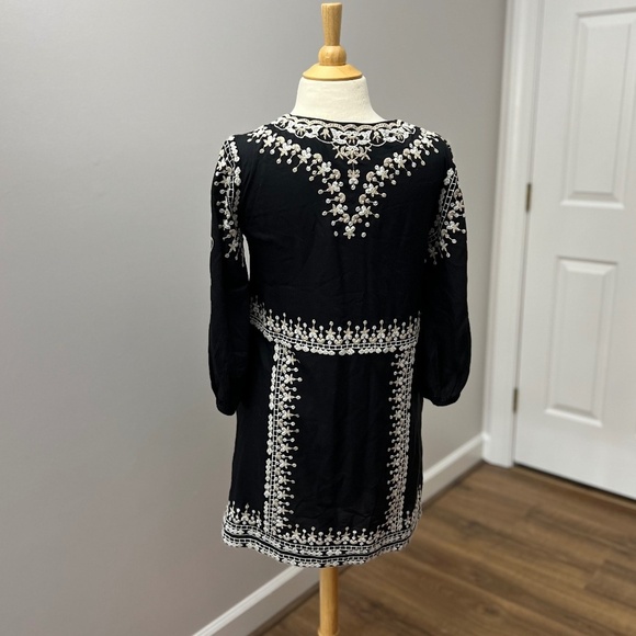 Maeve Anthropologie Shiloh Black White Embroidered Tunic Dress Size 2 - Picture 5 of 13